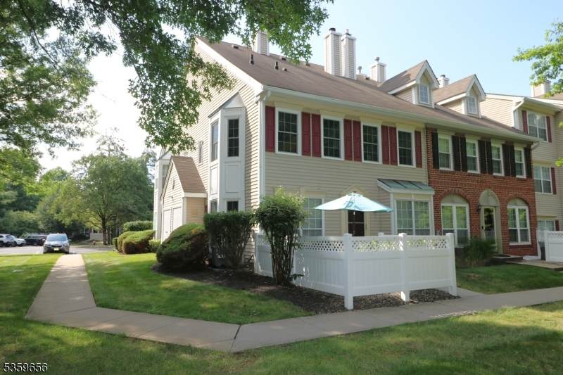 1620 Breckenridge Dr - Photo 1