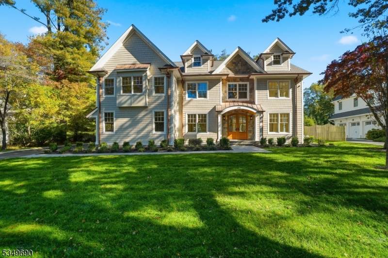 34 Rolling Hill Dr - Photo 1