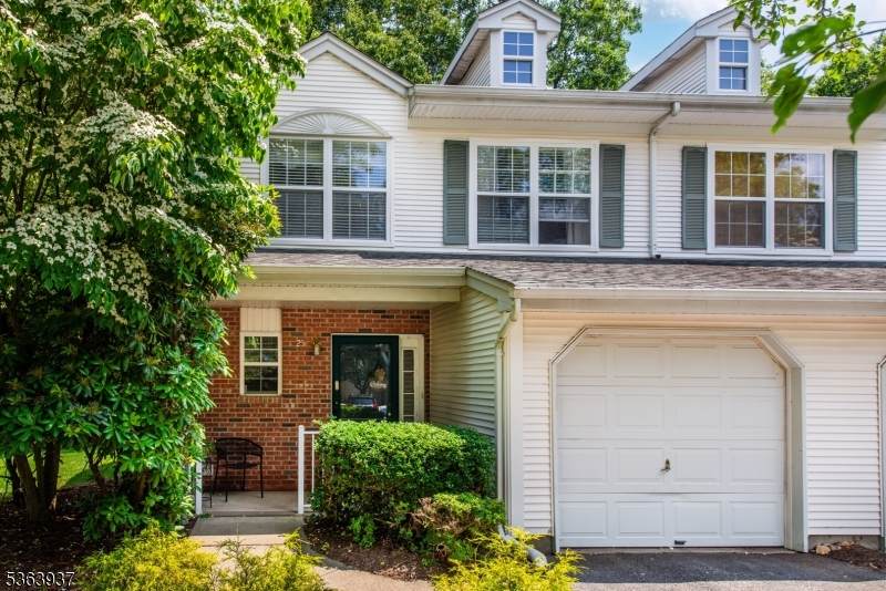 25 Maple Ln - Photo 1