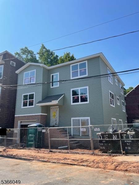 122 Rose Terrace - Photo 1