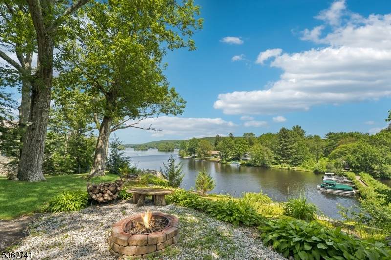 42 Witte Rd - Photo 1
