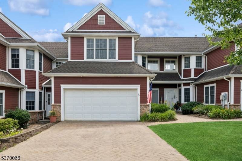 20 Turnberry Ln - Photo 1