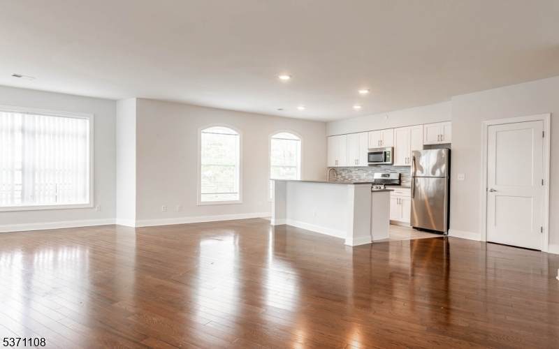 339 W Broad St. Unit 308 - Photo 1
