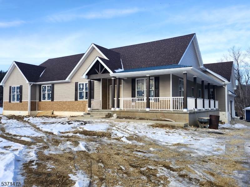 81 Belview Rd - Photo 1