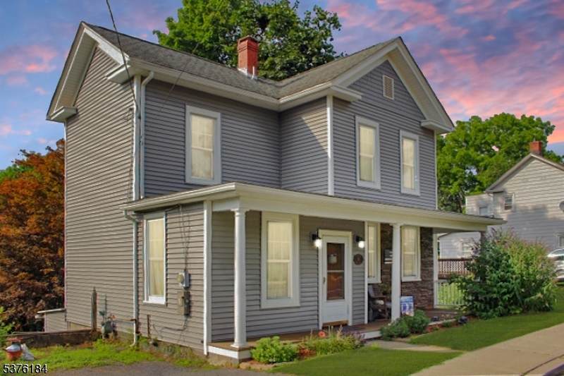 42 Main St - Photo 1