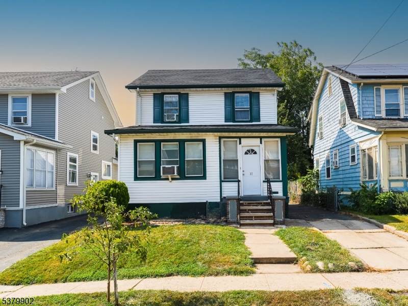 37 Menzel Ave - Photo 1