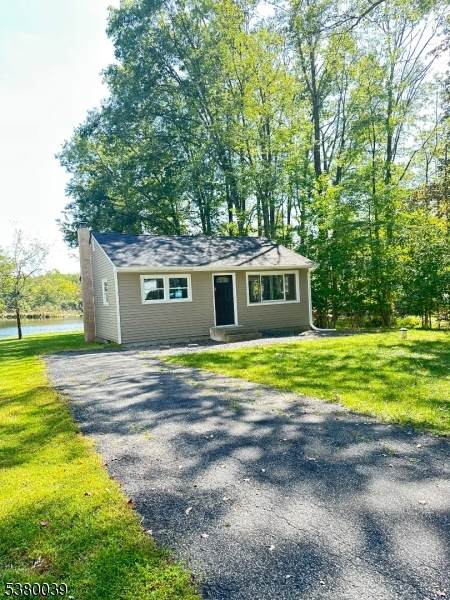 949 Plymouth Lake Dr - Photo 1