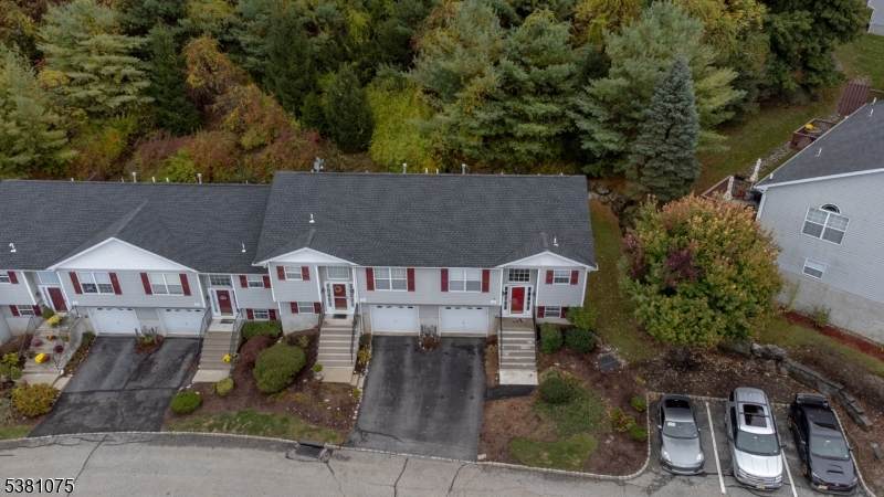 12 Oak Point Dr - Photo 1