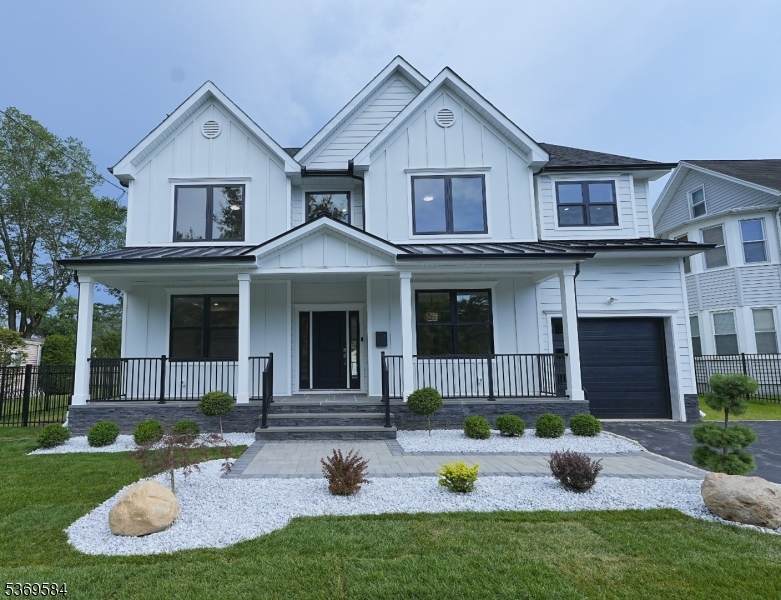 352 Woodland Rd - Photo 1