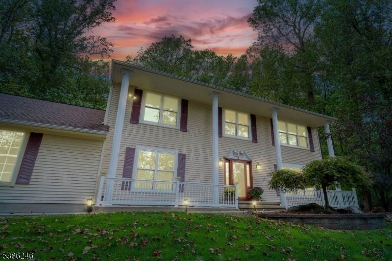 9 Stirrup Way - Photo 1