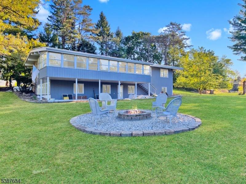 21 Plane Hill Rd - Photo 1