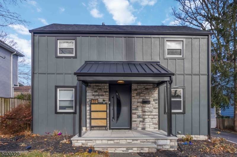 31 Sherman Ave - Photo 1