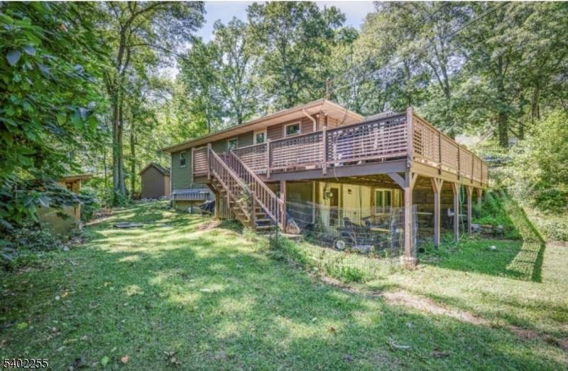 1 Stonewall Dr - Photo 1