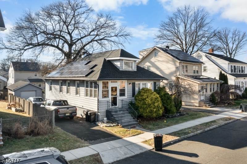 277 Newark Ave - Photo 1