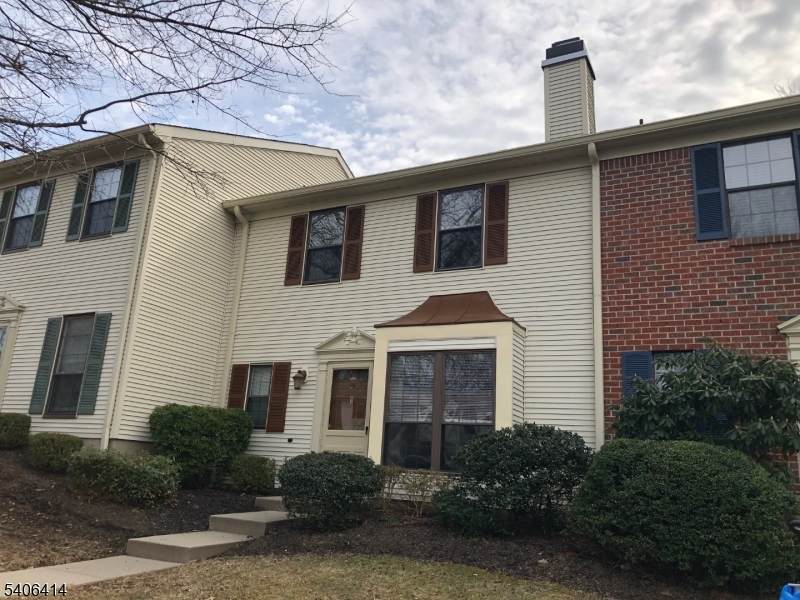 26 Woodward Ln - Photo 1