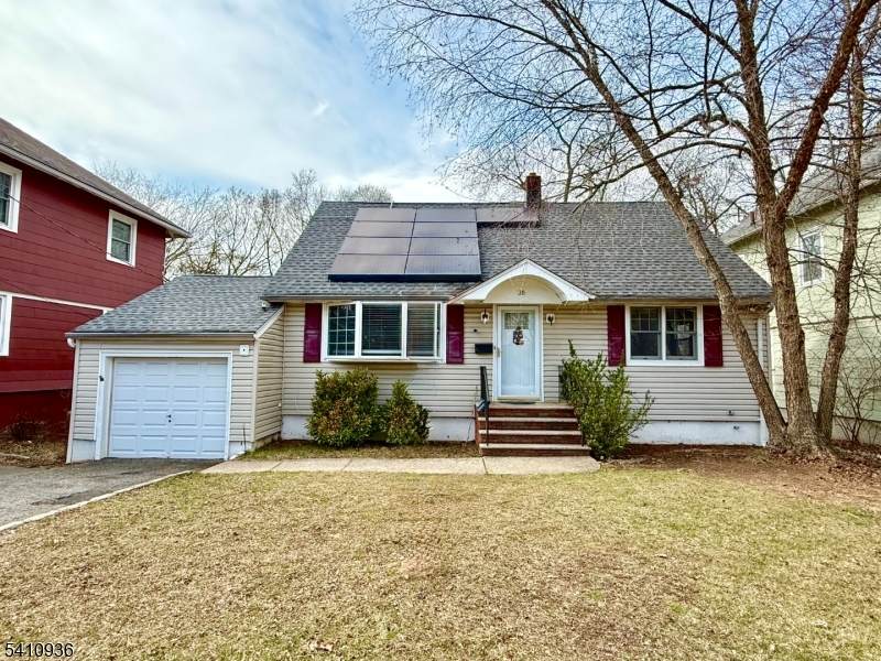 36 Cumberland Ave - Photo 1
