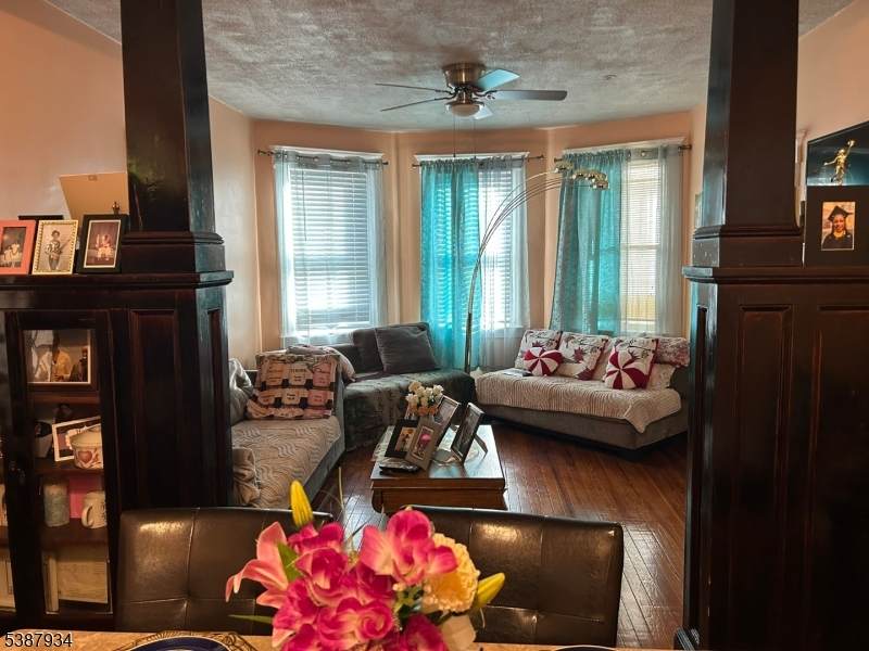 31 Quinn St - Photo 1