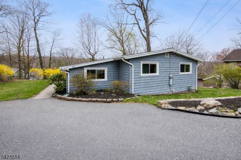 10 Laurel Trail - Photo 1