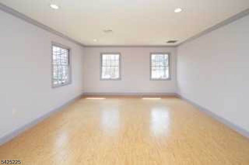 365 Franklin Ave - Photo 1