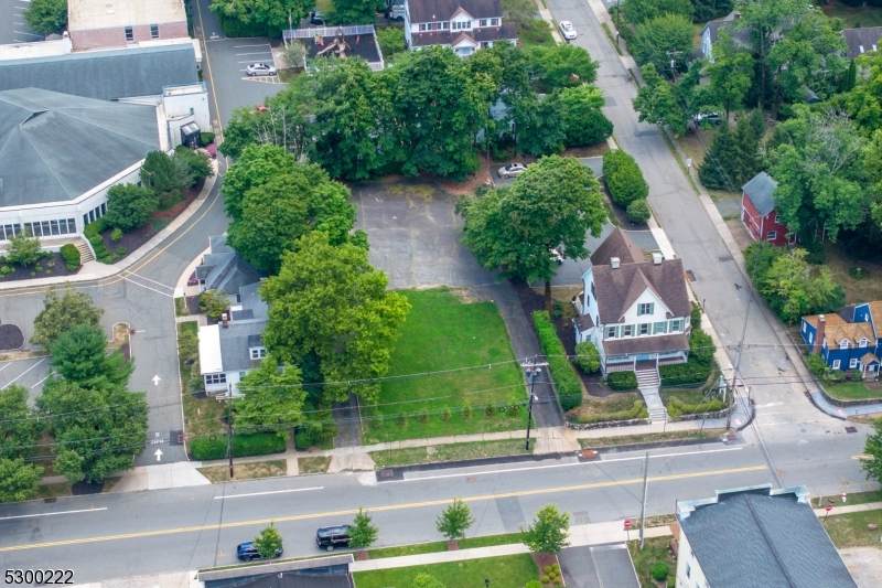 12 W Main St - Photo 1