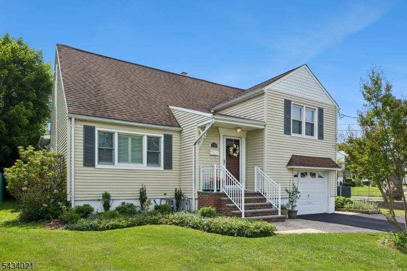 2799 Spruce St - Photo 1