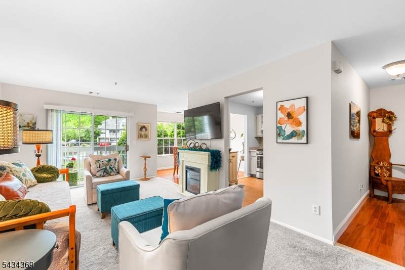 170 Whisper Way E. - Photo 1