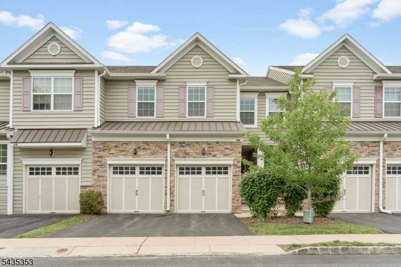 84 Autumn Ln - Photo 1