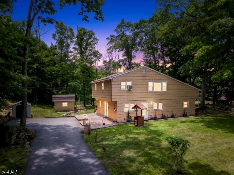 115 Leland Trl - Photo 1