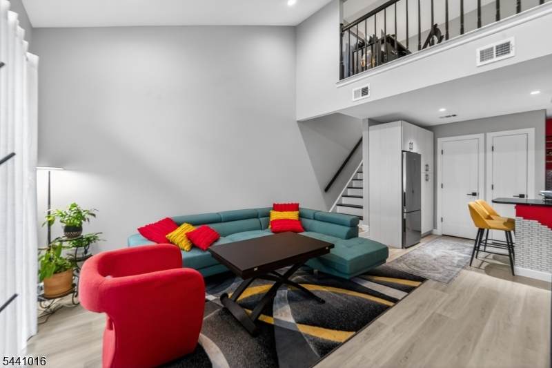 78 Mayfield Rd - Photo 1