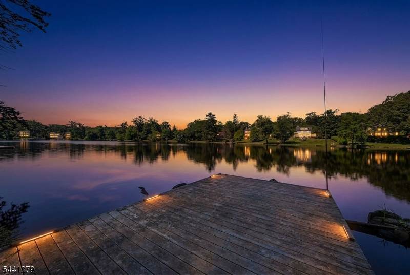 44 Glen Rd - Photo 1
