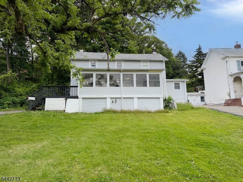 331 N Main St - Photo 1