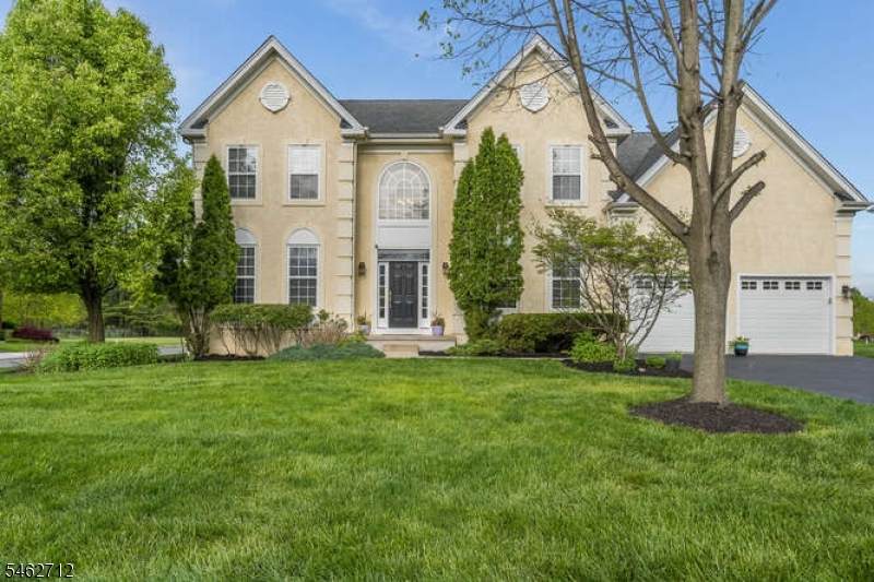81 Crestview Dr - Photo 1