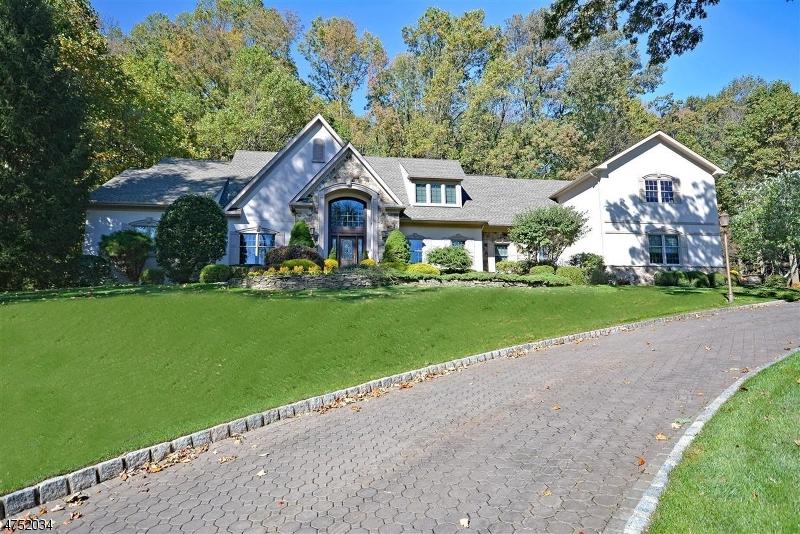 7 Cotswold Ln - Photo 1