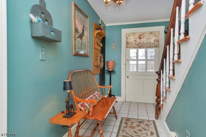 77 Stanhope Rd - Photo 1
