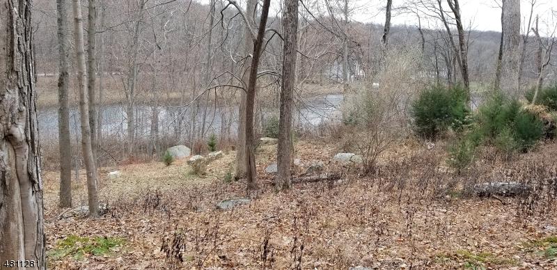76 Skytop Rd - Photo 1