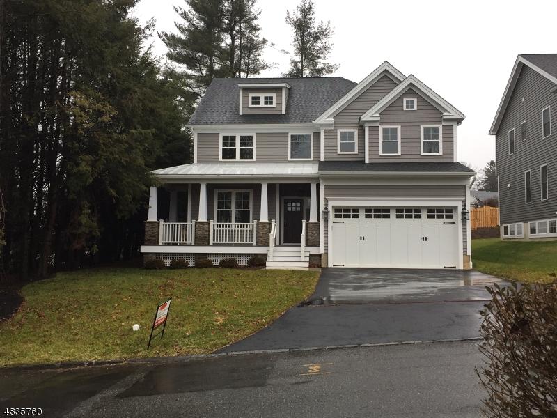 2 Wesley Ave - Photo 1