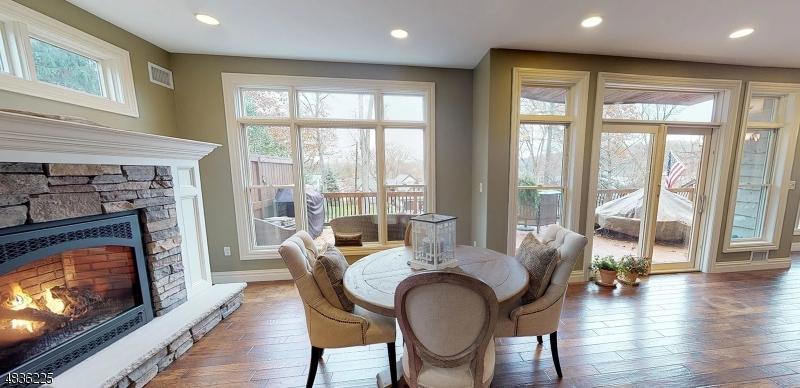 660 W Shore Trl - Photo 1