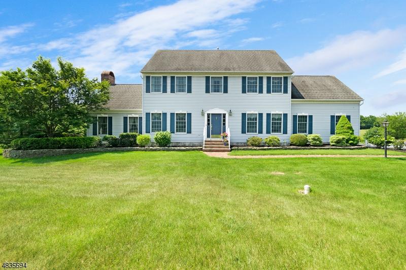 33 Norz Dr - Photo 1