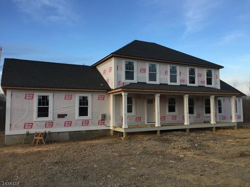 126 Wheatsworth Rd - Photo 1