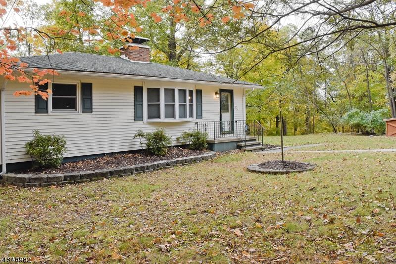 20 Hemlock Rd - Photo 1