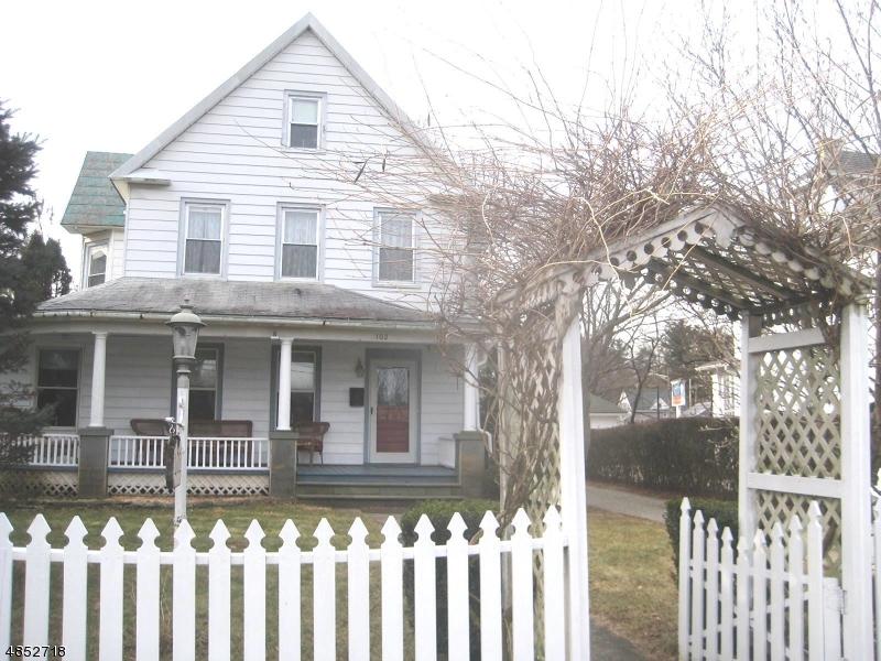 102 Main St Succ - Photo 1