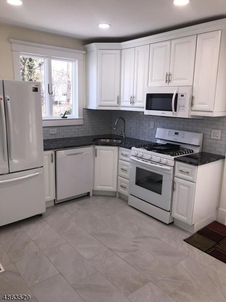 668 Easton Ave- Apt 2 - Photo 1