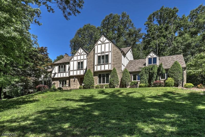 4 Jeffrey Ct - Photo 1