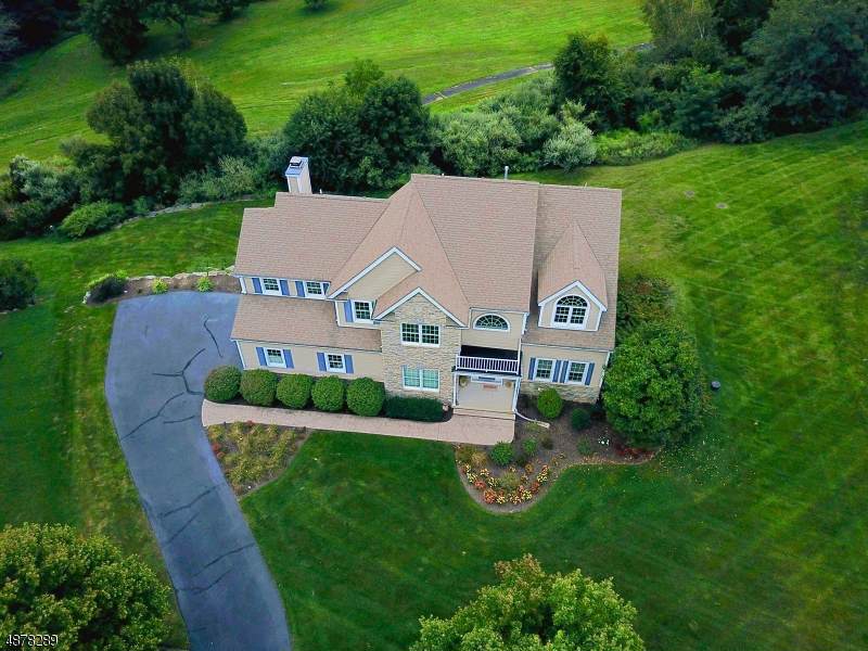 34 Players Blvd - Photo 1