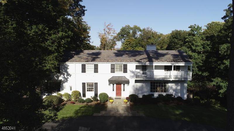 207 Woodland Rd - Photo 1