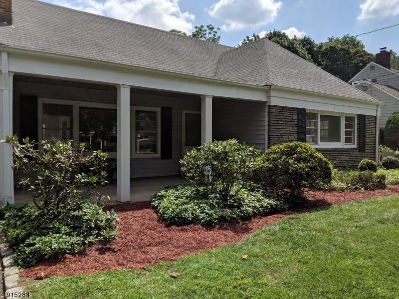 19 Ardsleigh Dr - Photo 1