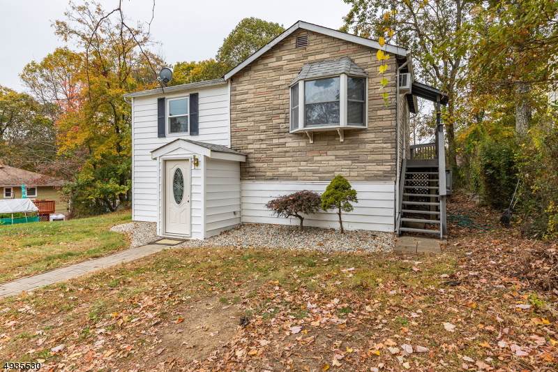 310 Elmira Trl - Photo 1