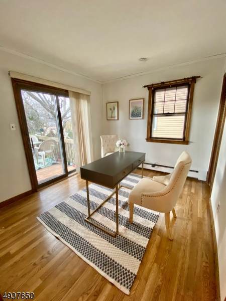 190 Millton Ave - Photo 1