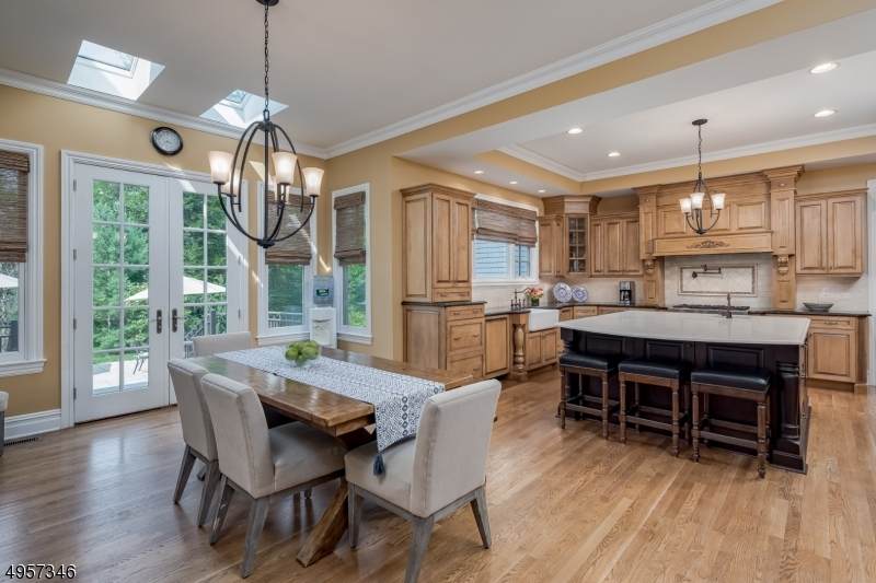 79 Wisteria Way - Photo 1