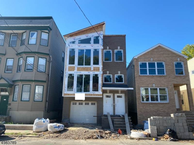 129 Brookdale Avenue - Photo 1